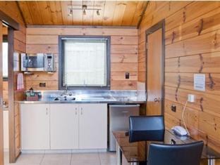 Lockwood Manor Motel 4*